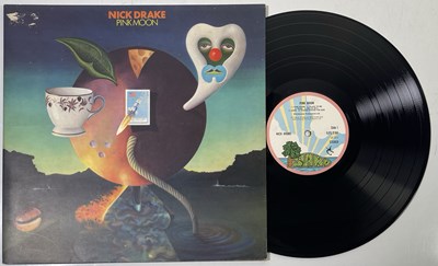Lot 46 - NICK DRAKE - PINK MOON LP (ORIGINAL UK COPY - ISLAND ILPS 9184)