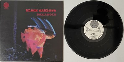 Lot 114 - BLACK SABBATH - PARANOID LP (UK SECOND PRINTING SLEEVE/ ORIGINAL LP PRESSING - VERTIGO SWIRL 6360 011)