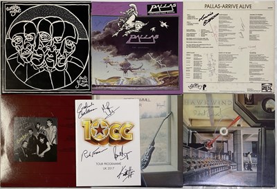 Lot 314 - PROG - SIGNED LPS / PROGRAMMES.