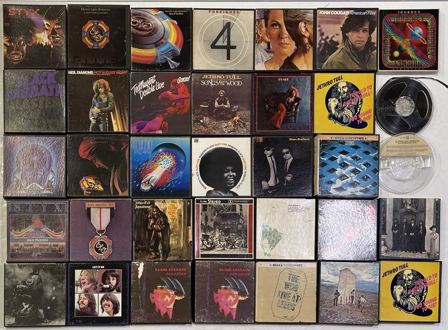 Lot 397 - LARGE COLLECTION OF OFFICIALLY RELEASED '4