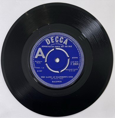 Lot 73 - BALDWIN (BOUDEWIJN DE GROOT) - THE LAND AT RAINBOW'S END 7" (ORIGINAL UK PROMO - DECCA F 22624)