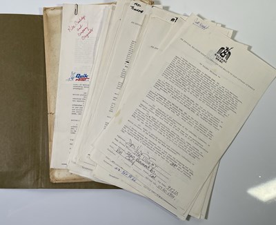 Lot 401 - WELCOME HOME CONCERT 1986 - LARGE COLLECTION OF SIGNED CONTRACTS FROM PERFORMING ARTISTS INC FAMOUS ACTORS.