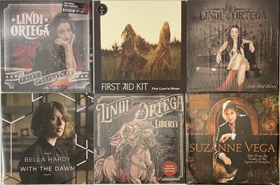 Lot 37 - CONTEMPORARY FEMALE VOICES! - POP, COUNTRY, FOLK LPS