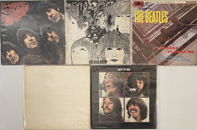 Lot 52 - THE BEATLES UK EARLY/ORIGINALS - 606-1, LOUD CUT, RED APPLE, TOP-LOADER ECT