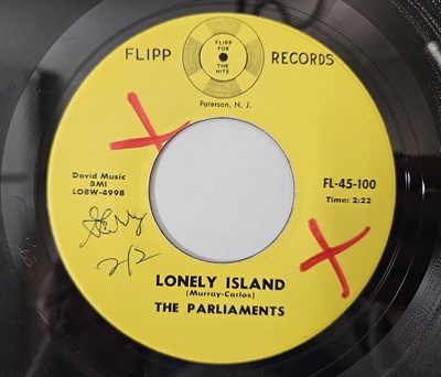 Lot 100 - THE PARLIAMENTS - LONELY ISLAND 7" (ORIGINAL US COPY - FLIPP RECORDS FL-45-101)