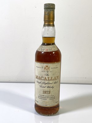 Lot 39 - THE MACALLAN - 1973 18 YEAR OLD.