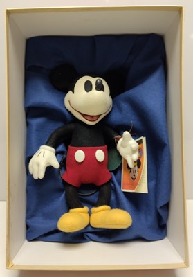 Lot 10 - R. JOHN WRIGHT MICKEY MOUSE ARTIST'S PROOF FELT DOLL