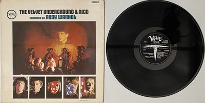 Lot 126 - THE VELVET UNDERGROUND & NICO S/T LP (UK STEREO ORIGINAL - SVLP.9184).