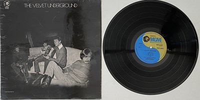 Lot 127 - THE VELVET UNDERGROUND - THE VELVET UNDERGROUND LP (ORIGINAL UK COPY - MGM CS 8108)