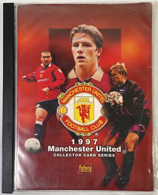 Lot 435 - FOOTBALL MEMORABILIA - MANCHESTER UNITED - MULTI-SIGNED 1997 COLLECTOR'S CARD SET.