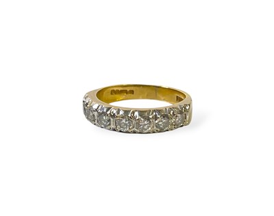 Lot 2 - 18ct GOLD AND DIAMOND ETERNITY RING