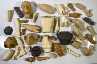 Lot 390 - MICHAEL JOYCE COLLECTION - MODELS AND PARTS INC 'PARKER' - THUNDERBIRDS.