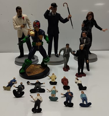 Lot 379 - MIXED MOVIE/TELEVISION FIGURINES.