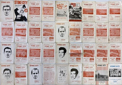 Lot 184 - 1950S AND 1960S FOOTBALL PROGRAMMES.