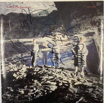 Lot 263 - ECHO AND THE BUNNYMEN SIGNED 7" SLEEVE