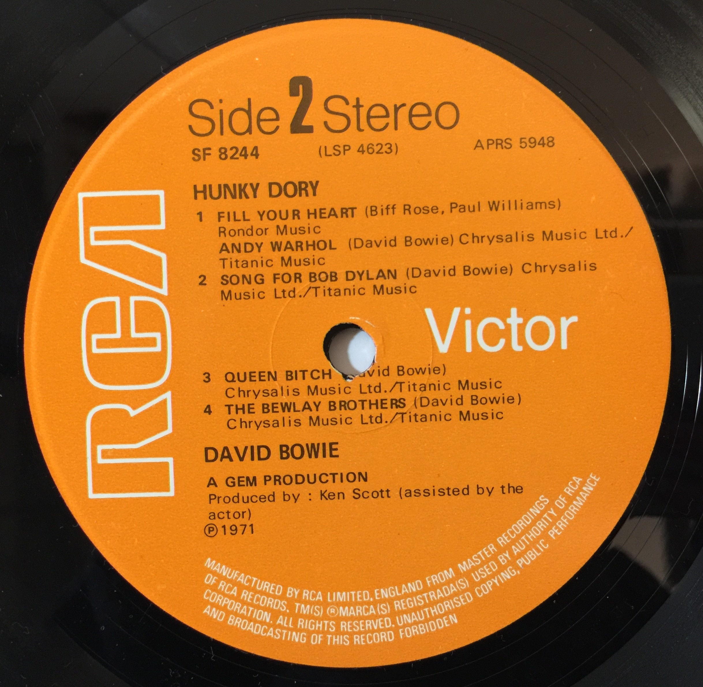 Lot 614 - DAVID BOWIE - HUNKY DORY LP (ORIGINAL UK