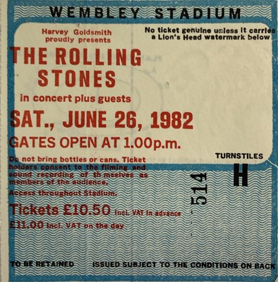 Lot 596 - ROLLING STONES PROGRAMMES - 1982 UK AND EUROPE.