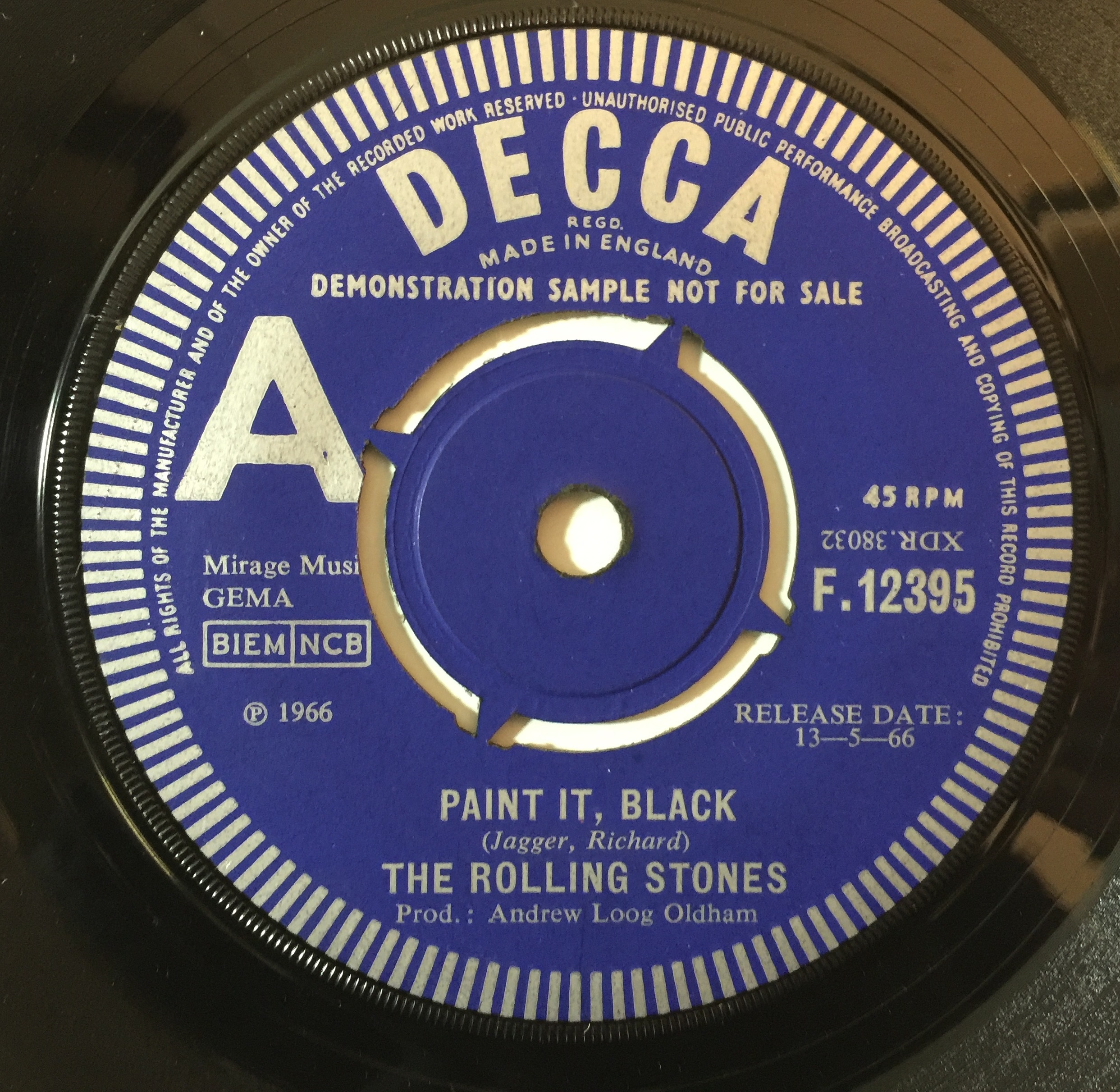 Lot 903 - THE ROLLING STONES - PAINT IT, BLACK 7