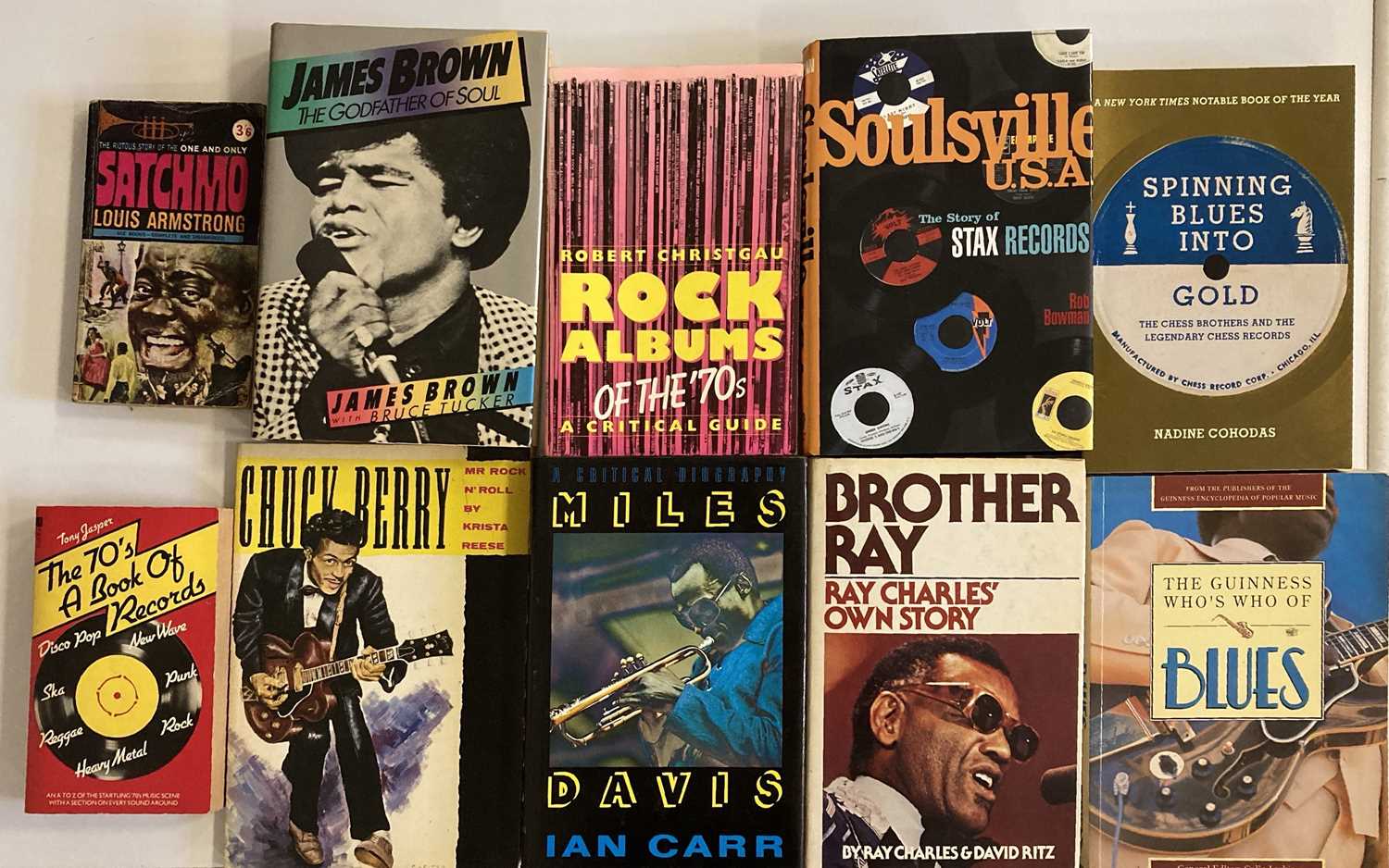 Lot 82 - MUSIC BOOKS - SOUL AND BLACK MUSIC.