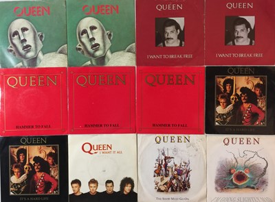 Lot 924 - QUEEN - 7" COLLECTION