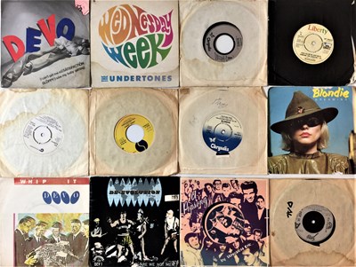 Lot 813 - INDIE/ ALT/ WAVE/ PUNK - 7" COLLECTION