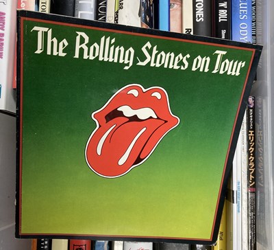 Lot 85 - MUSIC BOOKS - CLASSIC ROCK AND POP.