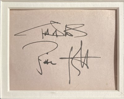 Lot 390 - PHIL LYNOTT SIGNED DISPLAY..